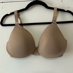 Warner’s 34DD Bra